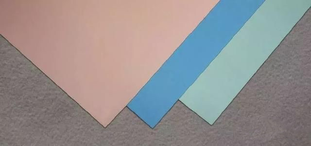 PTFE為天線性能最優(yōu)解，填補(bǔ)國(guó)內(nèi)空白。